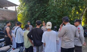 Polres Lombok Barat Gelar Penyuluhan Kamtibmas di Pasar Kuripan