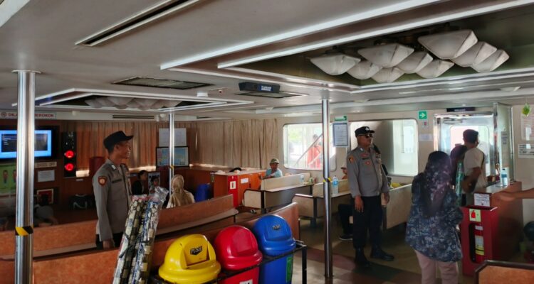 Penyeberangan Lembar-Bali Aman dan Tertib