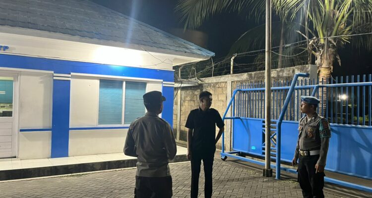 pelabuhan, keamanan, patroli, polisi, polsek, lembar, kriminalitas, premanisme, NTB, masyarakat