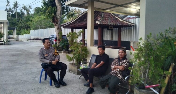 Bhabinkamtibmas Batulayar Barat Gaungkan Ketahanan Pangan di Dusun Batubolong