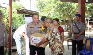 Bhayangkara ke-79: Kapolres Lobar Jalin Kedekatan dengan Senior