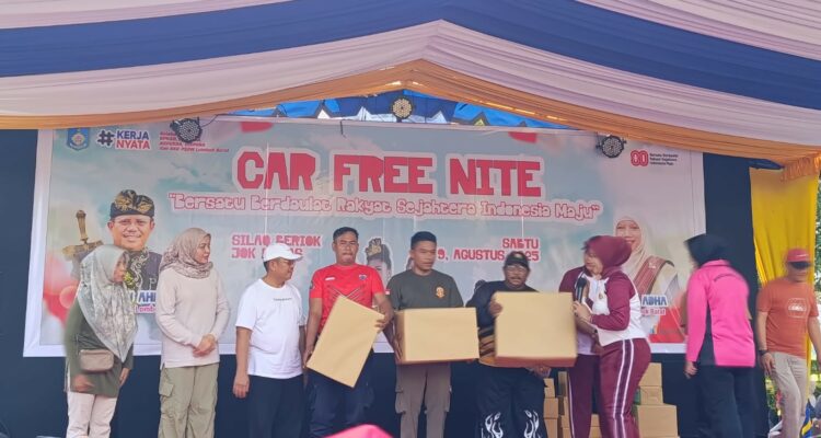 Ribuan Warga Padati Car Free Day di Lombok Barat, Bupati dan Kapolres Turun Langsung