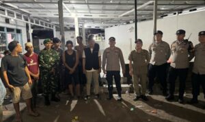 Patroli Gabungan Polsek Kediri, TNI, dan Forkopincam Jaga Kamtibmas Lombok Barat