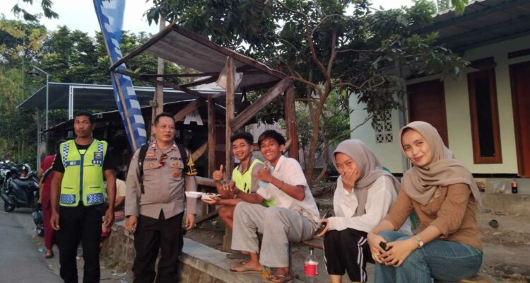 Polsek Batulayar Dorong Warga Batulayar Barat Manfaatkan Lahan Kosong untuk Ketahanan Pangan