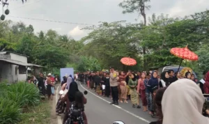 Kapolsek Sekotong Tegaskan Komitmen Lindungi Tradisi Lokal